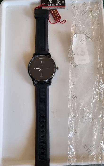Zegarek MILER z silikonowym paskiem