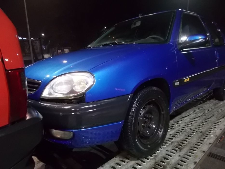 Citroen Saxo,3 drzwi.polift,na części