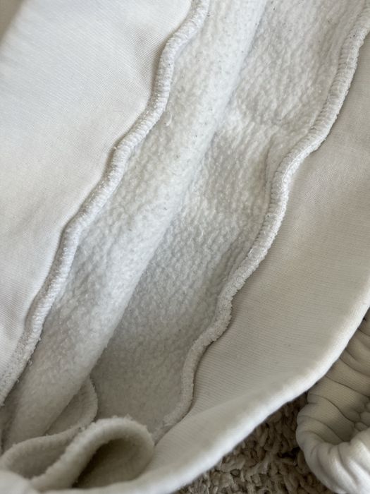 Білосніжний костюм на флісі