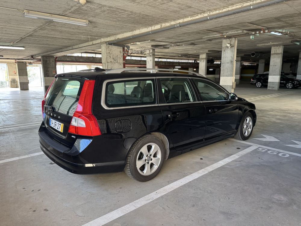 VOLVO V70  1.6 D Nacional 2 registos 2010