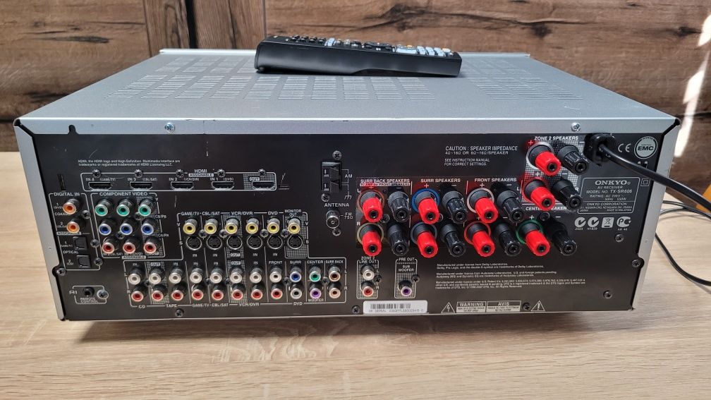 Amplituner Onkyo TX-SR606