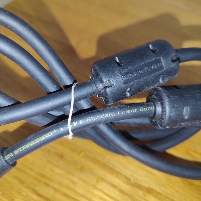 ВідеокабельMonster cable sv1 новий