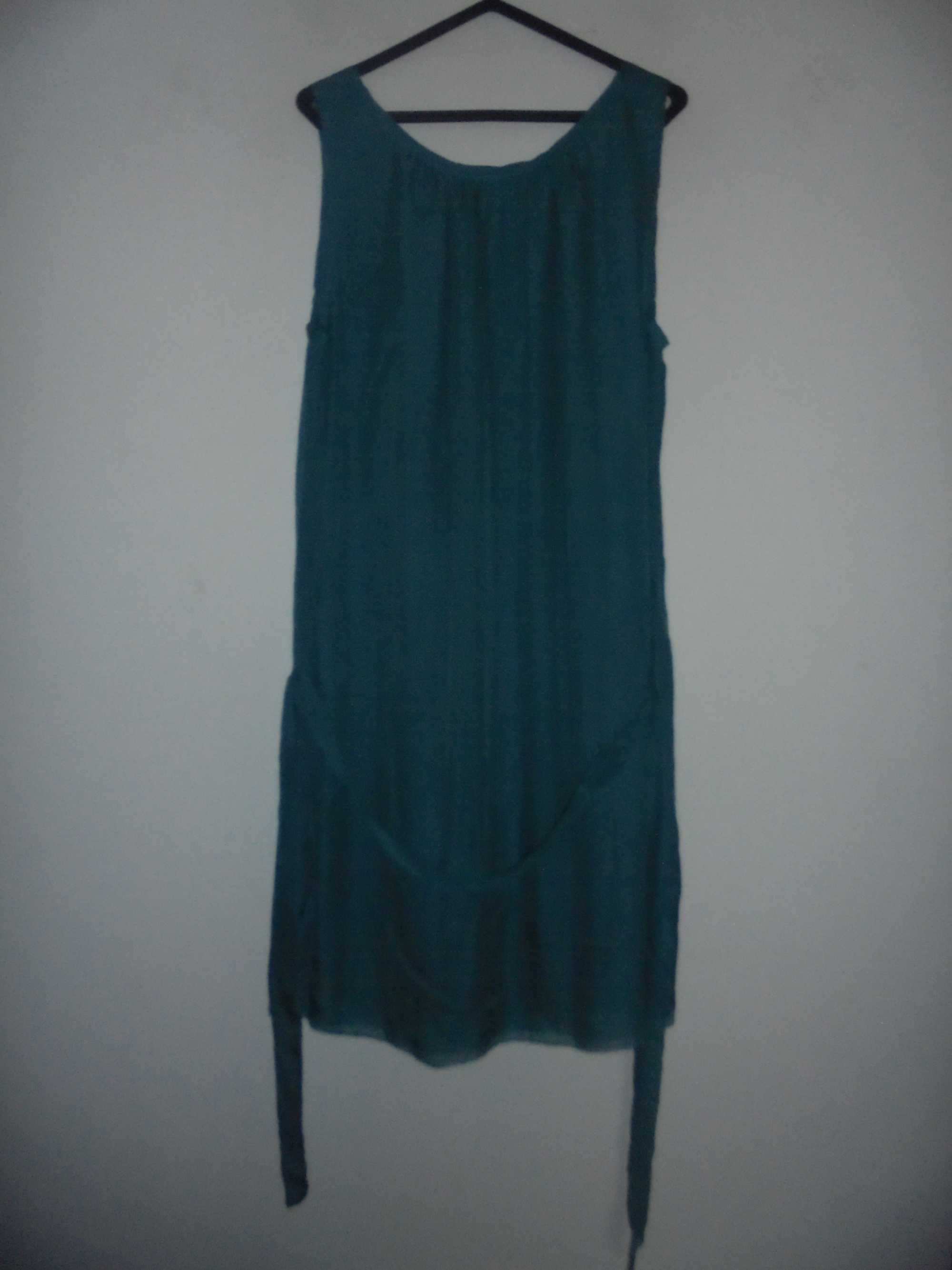 vestido se senhora da marca MASSIMO DUTTI