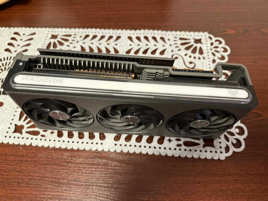 Sapphire Radeon RX 7900 XT Nitro+ 20GB Vapor-X GDDR6 OC