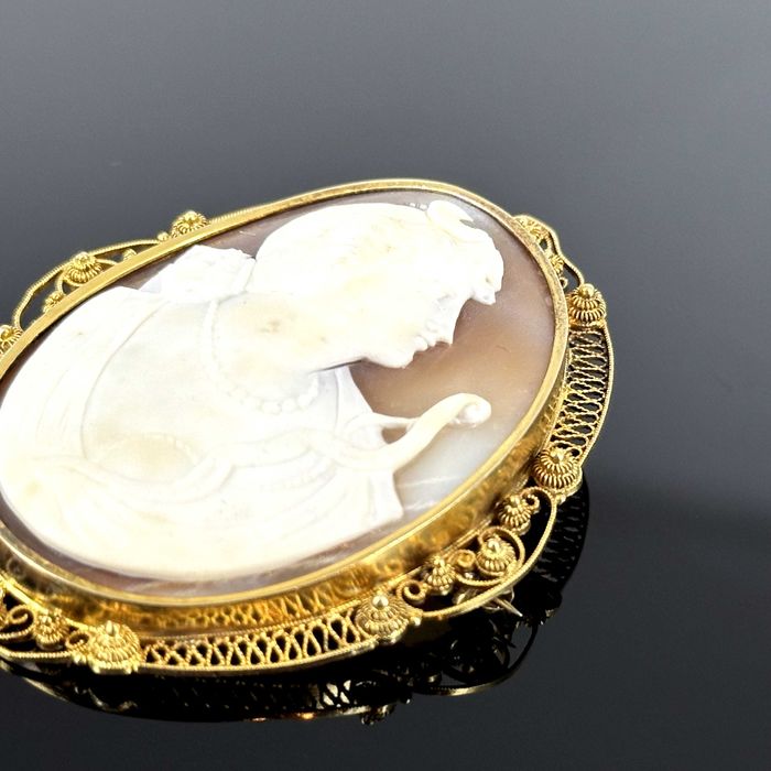 Złota Kamea - oryginał Empire ok. 1830 rok - próba złota 585