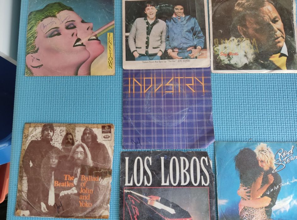 Vários discos de vinil