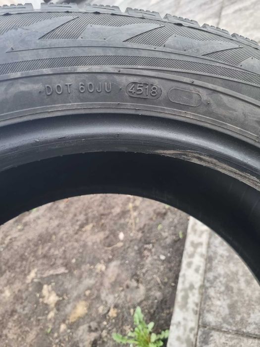 Шини зимові Nokian 215/60 R17 100R XL (Резина зимова)