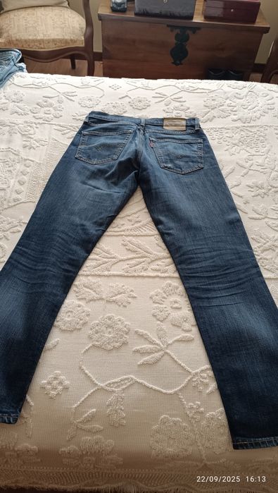 Calças de ganga de homem da Levi's 511