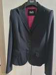 Elegancki  czarny garnitur damski Dolce& Gabbana roz.38