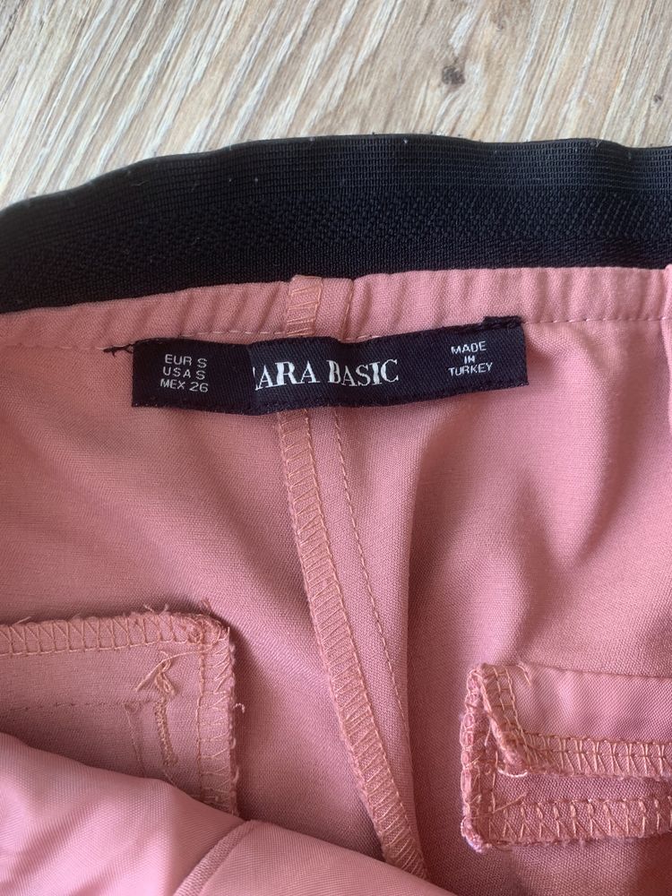 Zara spodnie chinos z lampasami, rozm S