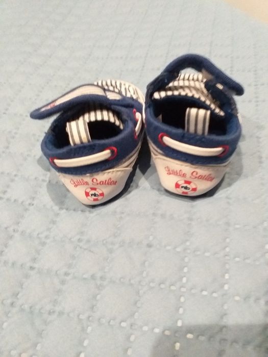 Calçado (Sapatilha Criança)