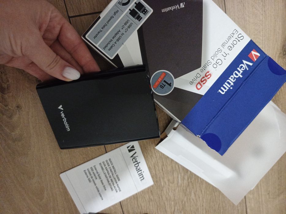 Портативний накопичувач Verbatim Store N Go 1 TB