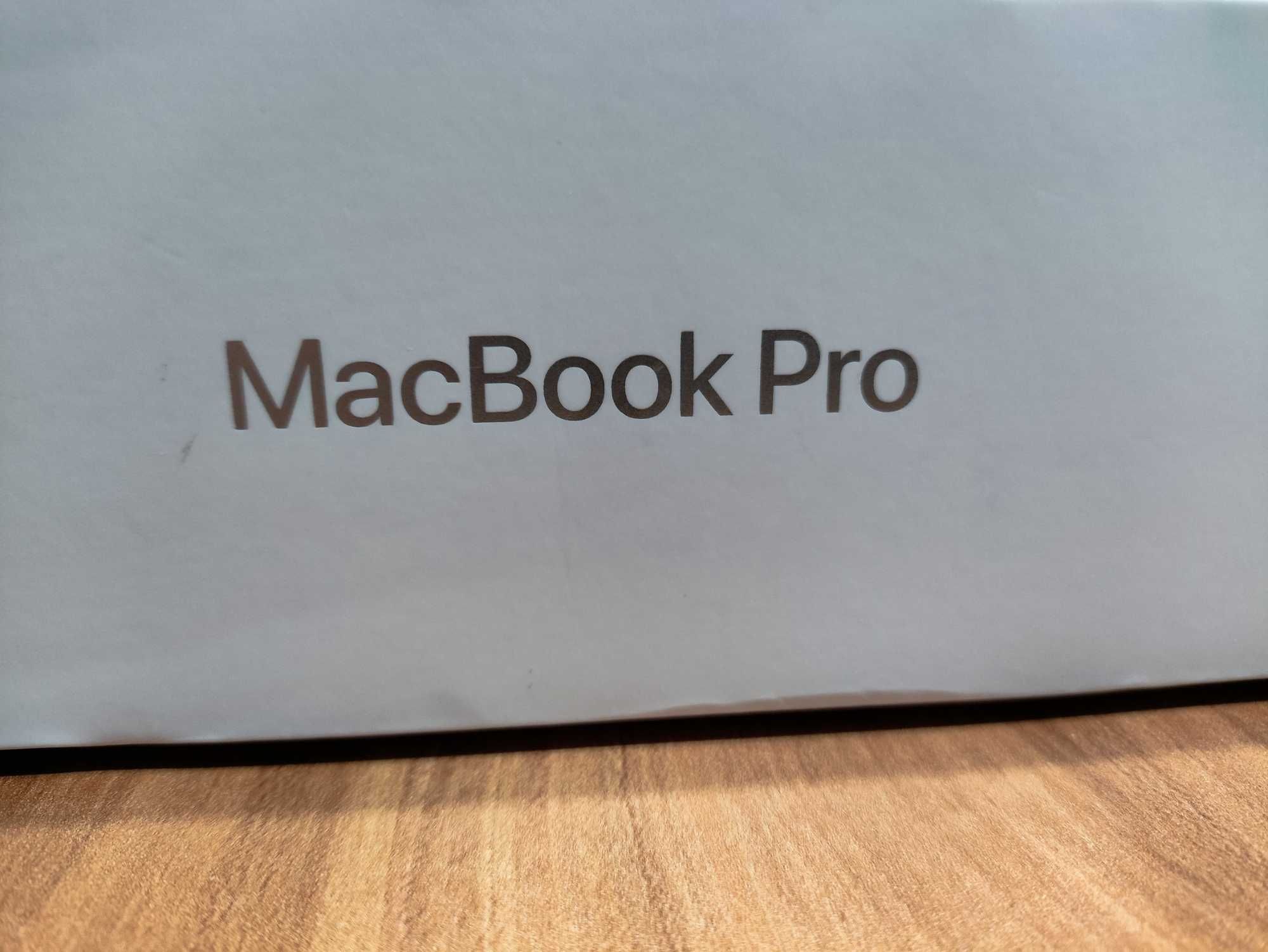 Macbook pro m2 14"