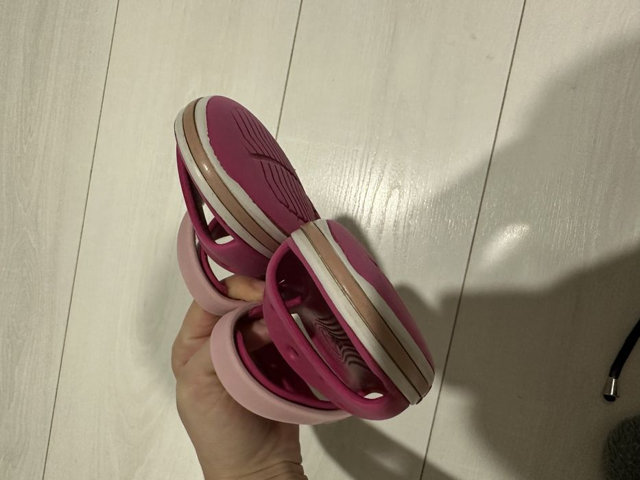 Босоніжки Crocs C10