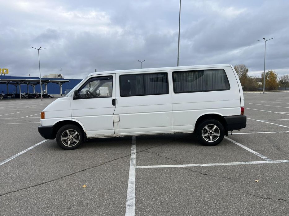 VW Transporter T4 2.5 бенз/газ ПАСАЖИР 2001 рік Довга база