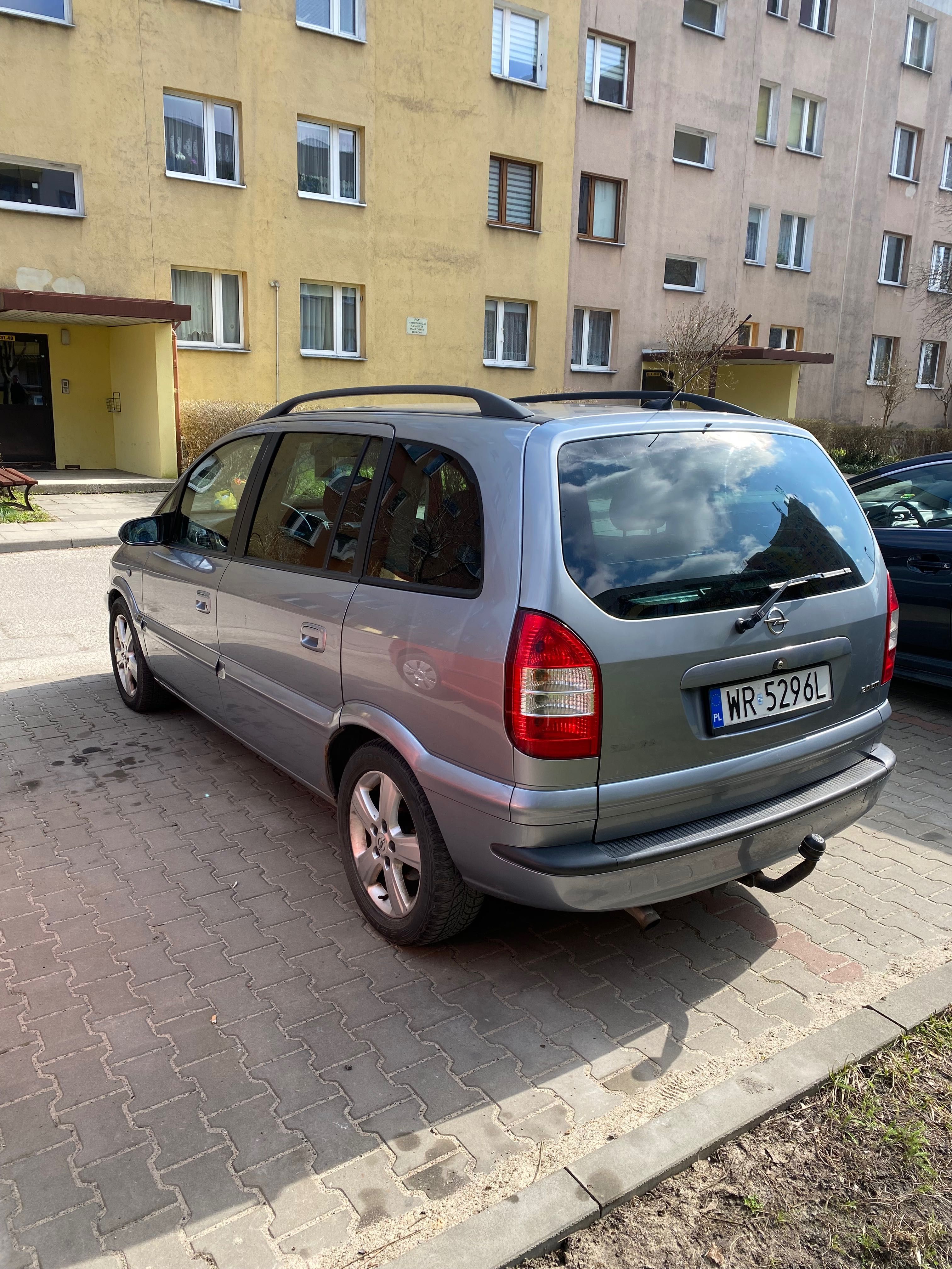 Opel Zafira 2004