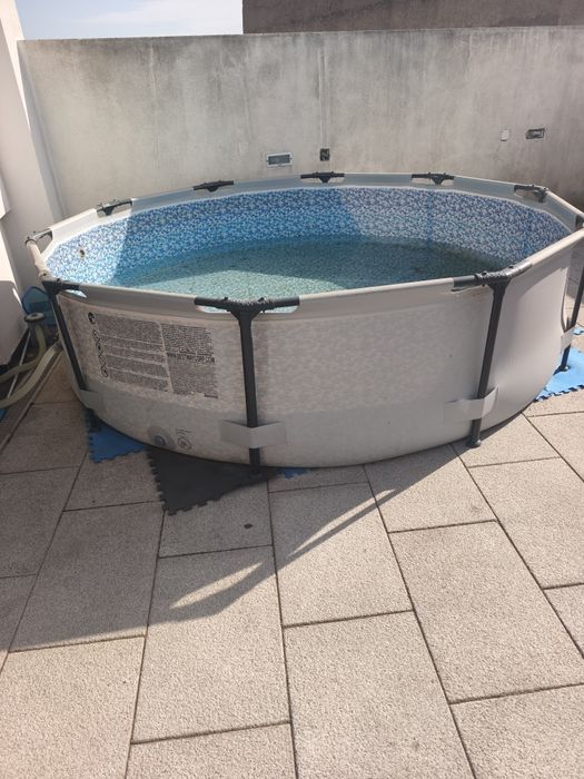 Piscina desmontável 3.05mt e 76 de fundo