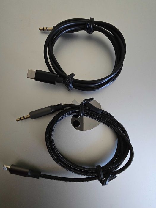 2 x Cabos de Áudio Usb-C e Lightning para auxiliar stereo Jack 3,5 mm