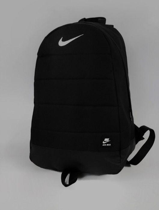 Рюкзак міський спортивний місткий чорний Найк / Nike