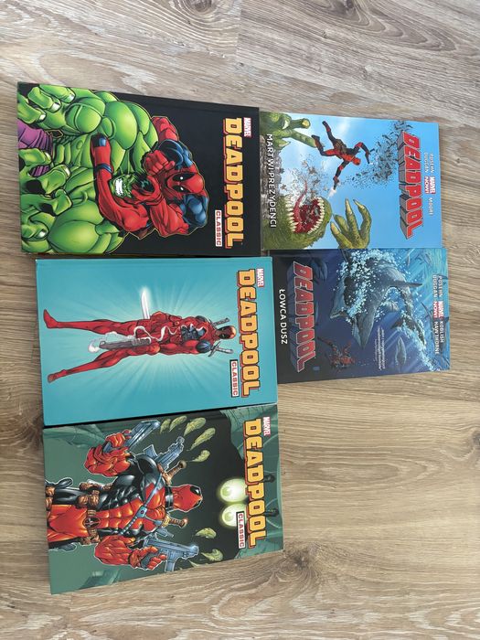 Kolekcja komiksow deadpool