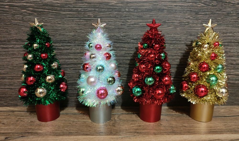 Ozdoba Świąteczna Choinka Czerwona 20cm