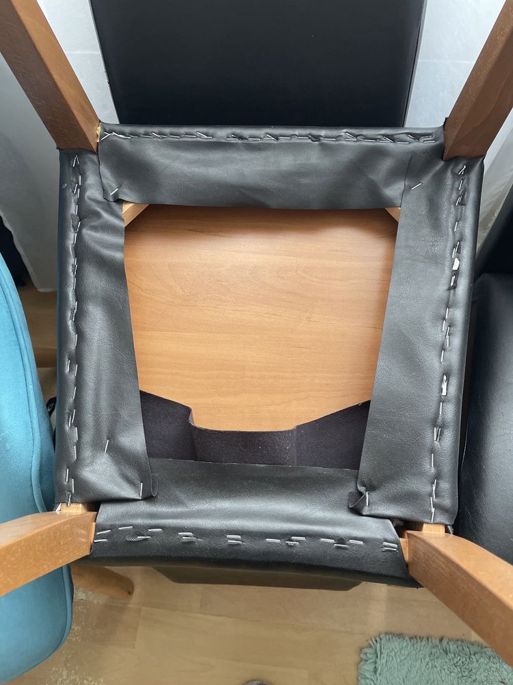 Krzesła 4szt brązowe