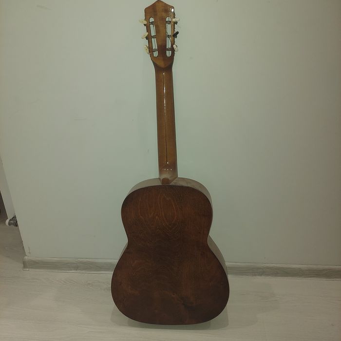 Гітара з гарним звуком