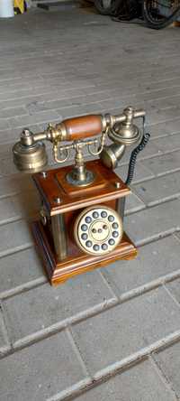 Telefon stacjonarny retro vintage