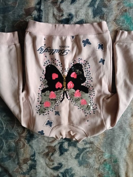 Продам теплі кофтинки