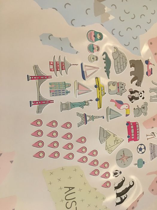 Papel de parede mapa mundo menina