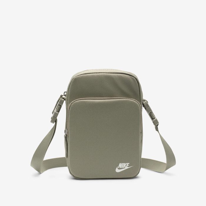 Сумка через плечо Nike HERITAGE CROSSBODY 4L хаки DB0456-320