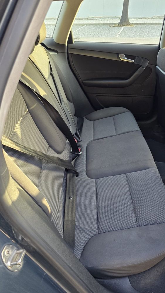 Vende se audi a3 1.6 tdi muito bem + opel zafira 1.6 gasolina 2004
