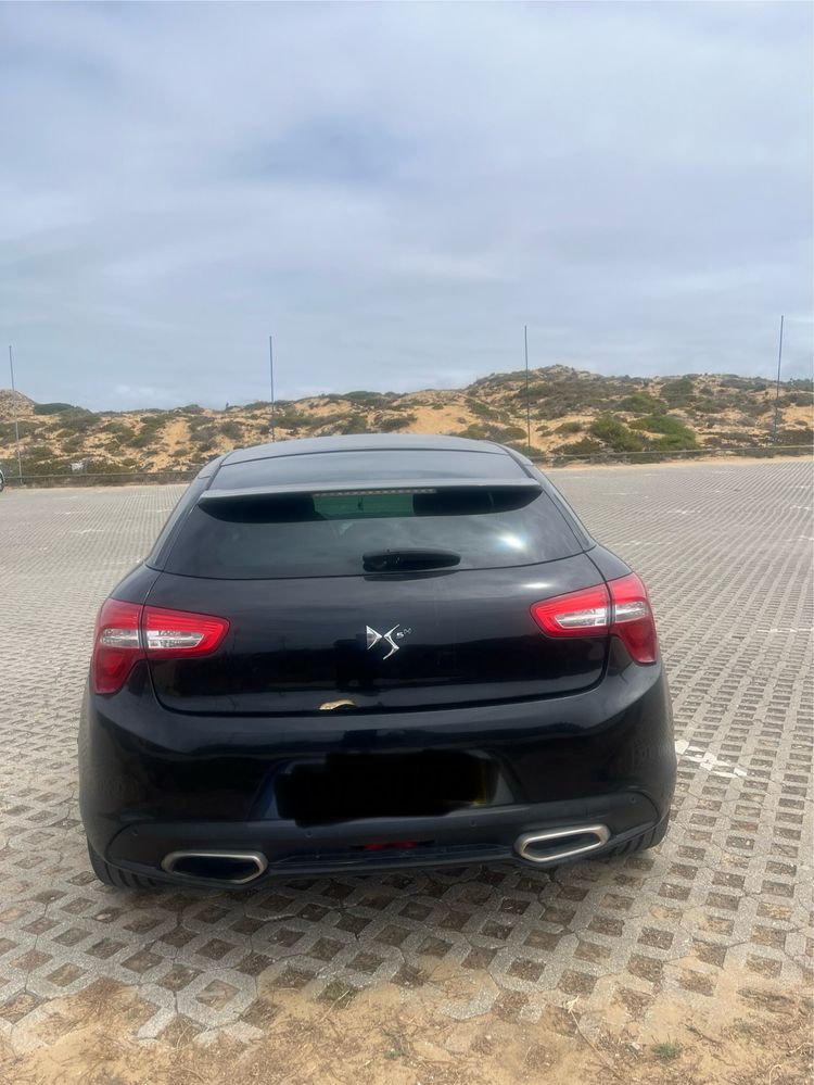 Citroën DS5 Hybrid 2.0 Sport Chic – Excelente Estado | Topo de Gama