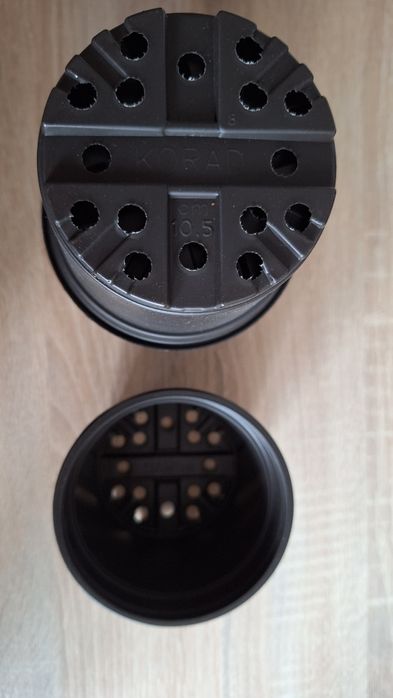 Doniczka plastikowa do sadzonek 15szt, 9,5cm