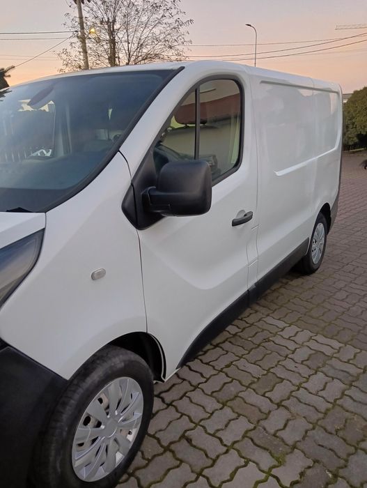 opel Vivaro 1.6d  faktura vat