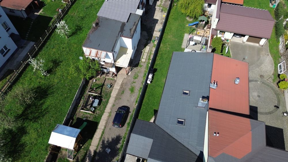 Wynajmę dom z budynkami gospodarczymi
