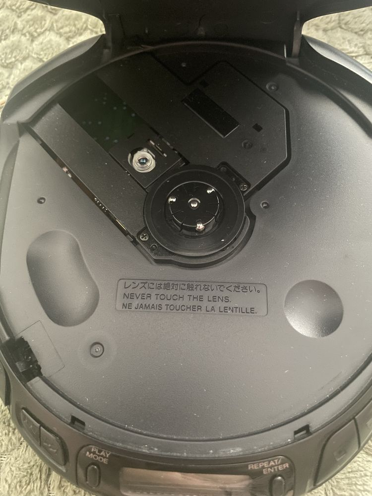 Discman Sony D-155 w opakowaniu unikat retro zestaw box + słuchawki