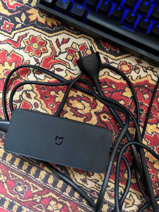 Oryginalna ładowarka XIAOMI do hulajnóg/hulajnogi