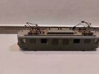 Obudowa lokomotywa elektrowóz Trix BLS 255 skala H0 //170