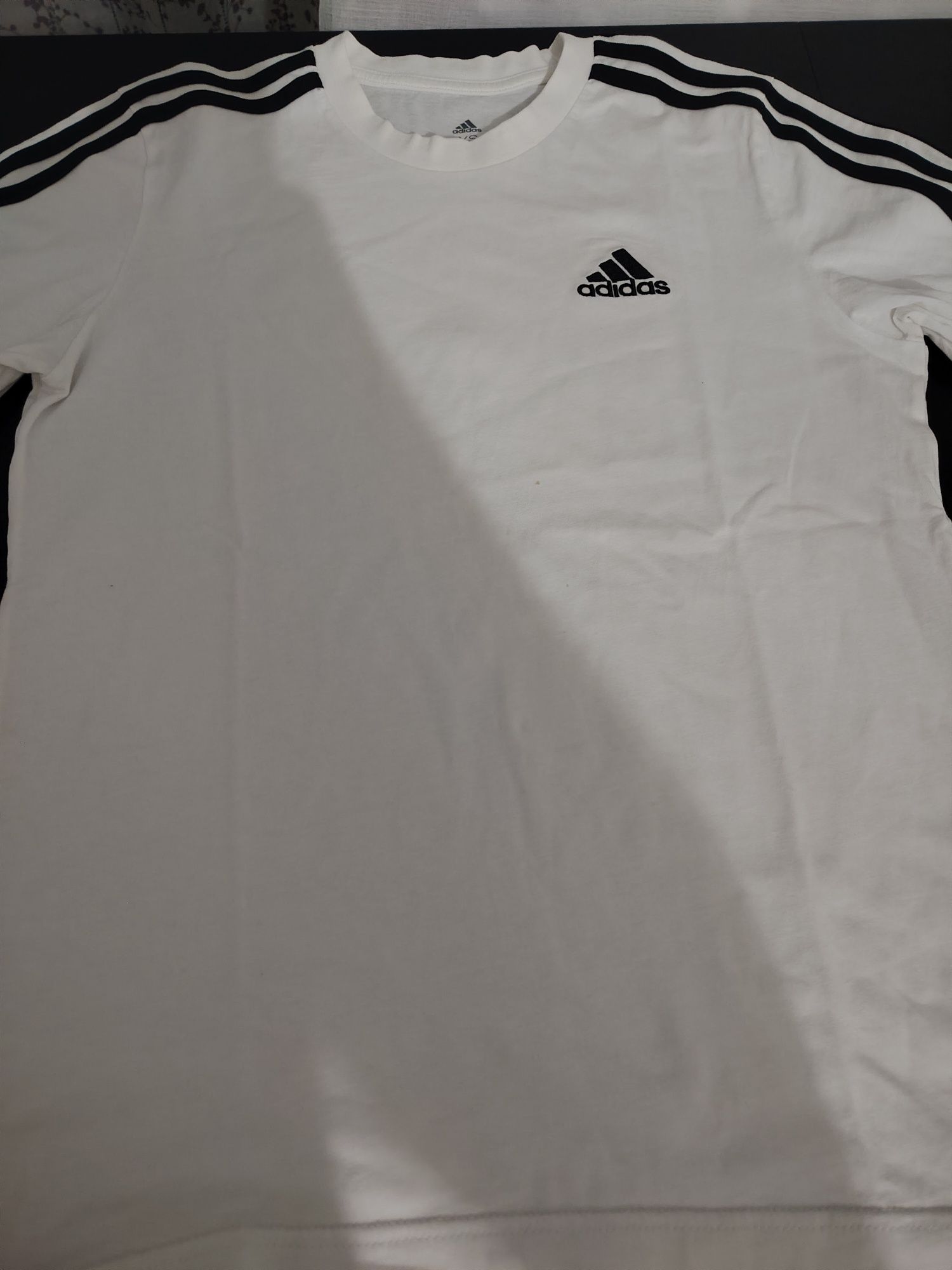 T-shirt da adidas original impecável