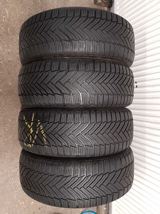 215/55 R17 4 sztuki Michelin