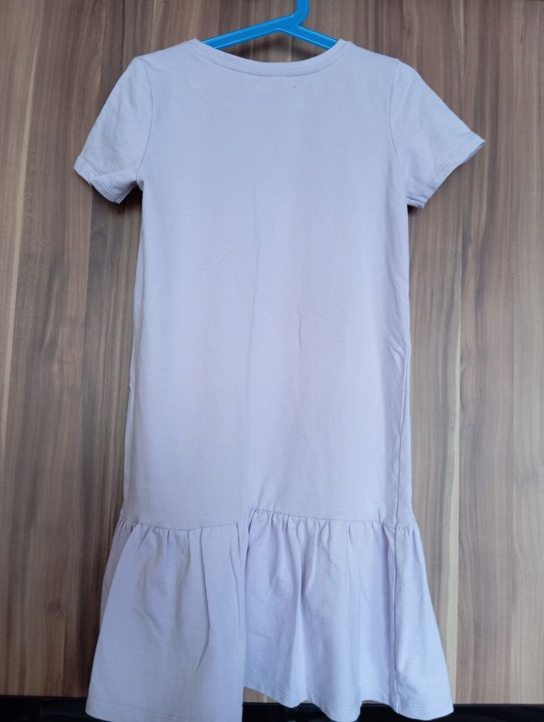 Fioletowa liliowa sukienka letnia oversize z rękawkami falbanką r. 140