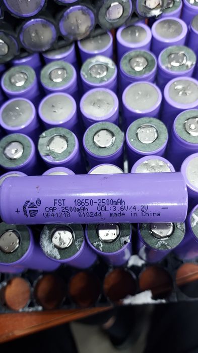 Акамулятори 18650 на 2500mAH