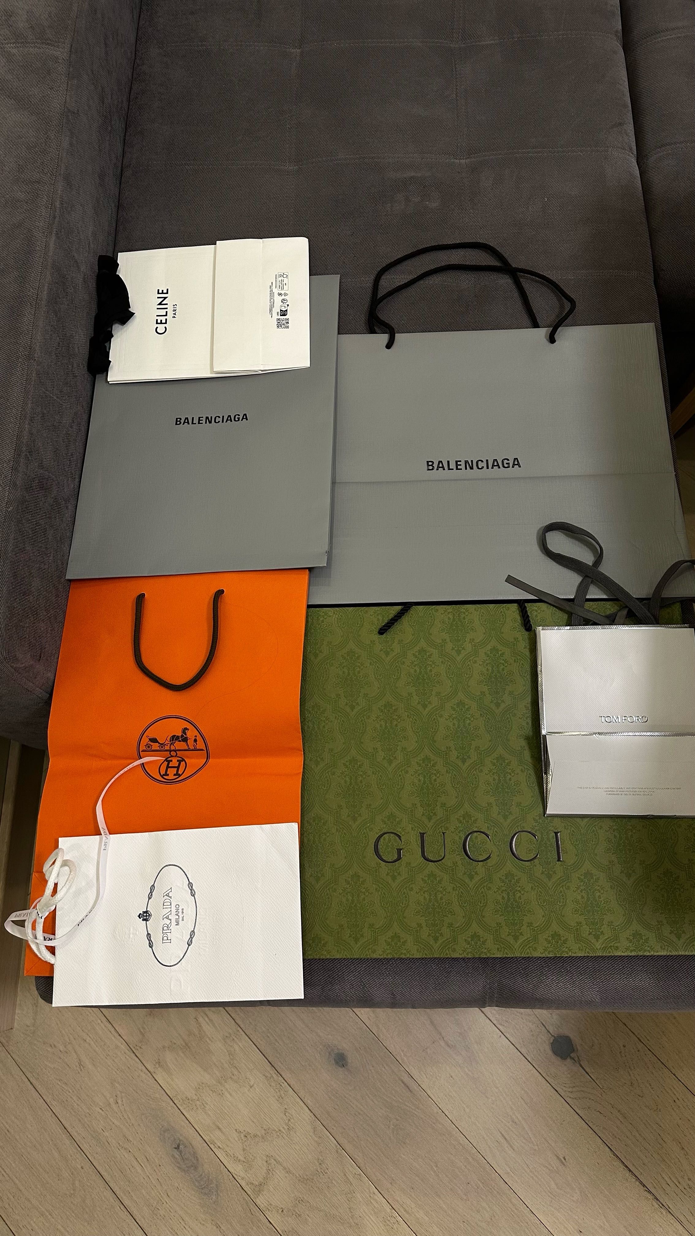 Брендові пакети та коробки, 200 пакети, 500 коробки, оригінал.