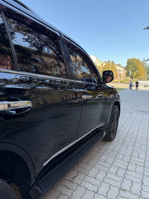 Lexus LX570 2008 года