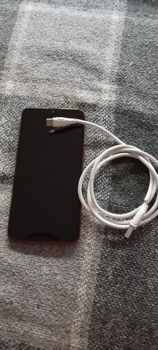 Продам Samsung A10s 2/32