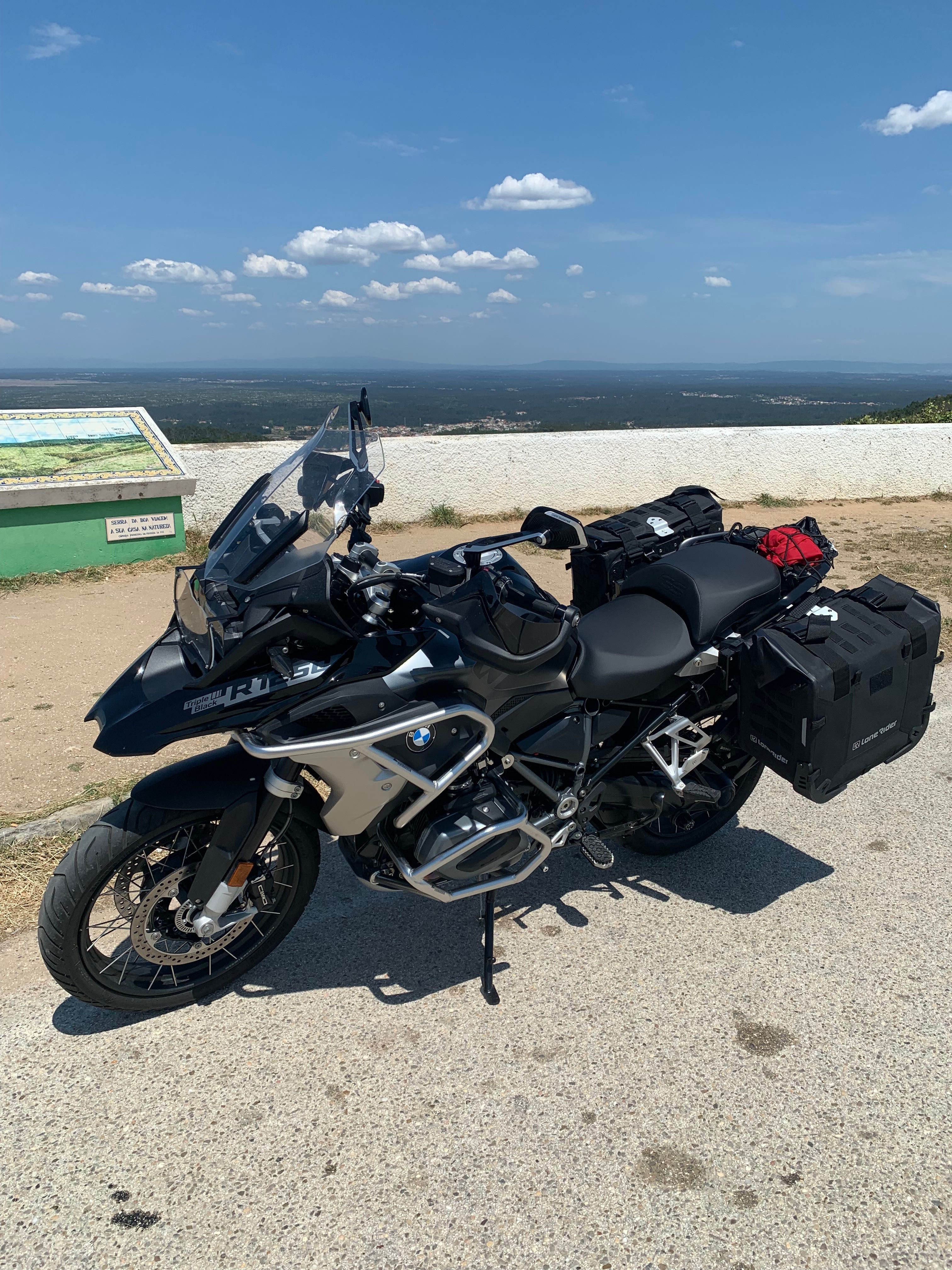 R1250GS Triple Black Semi Nova!