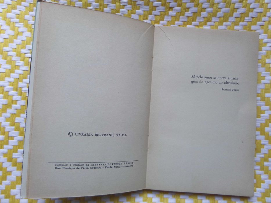 NUS E SUPLICANTES
Urbano Tavares Rodrigues