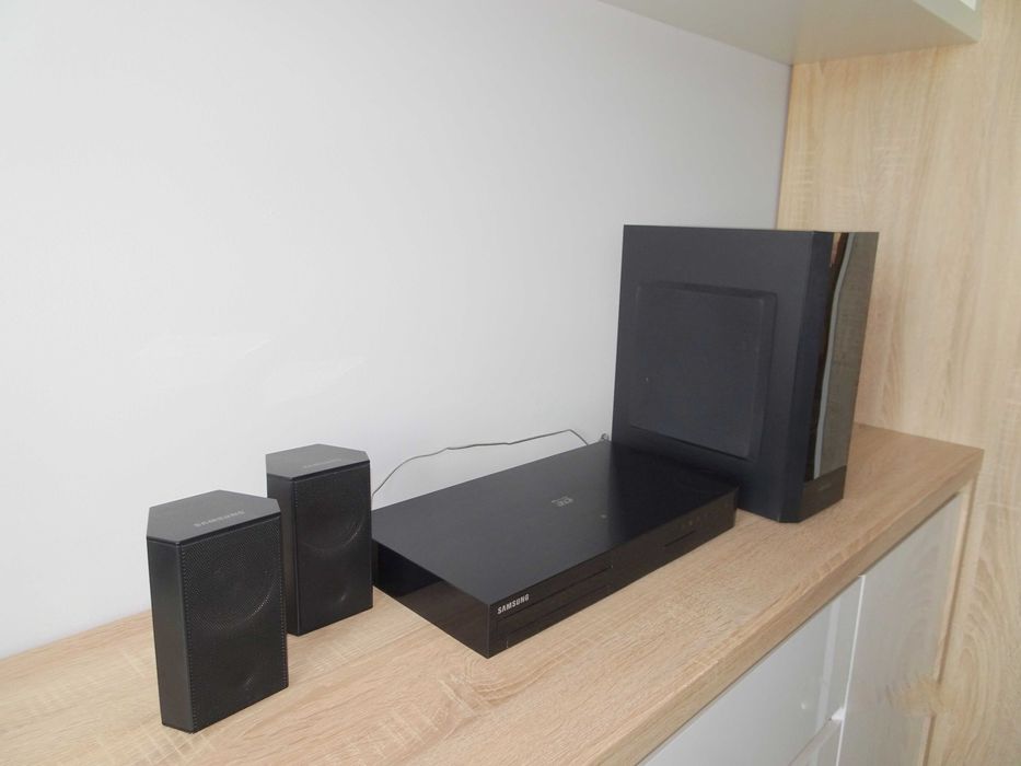 Kino domowe Samsung HT-H5200
