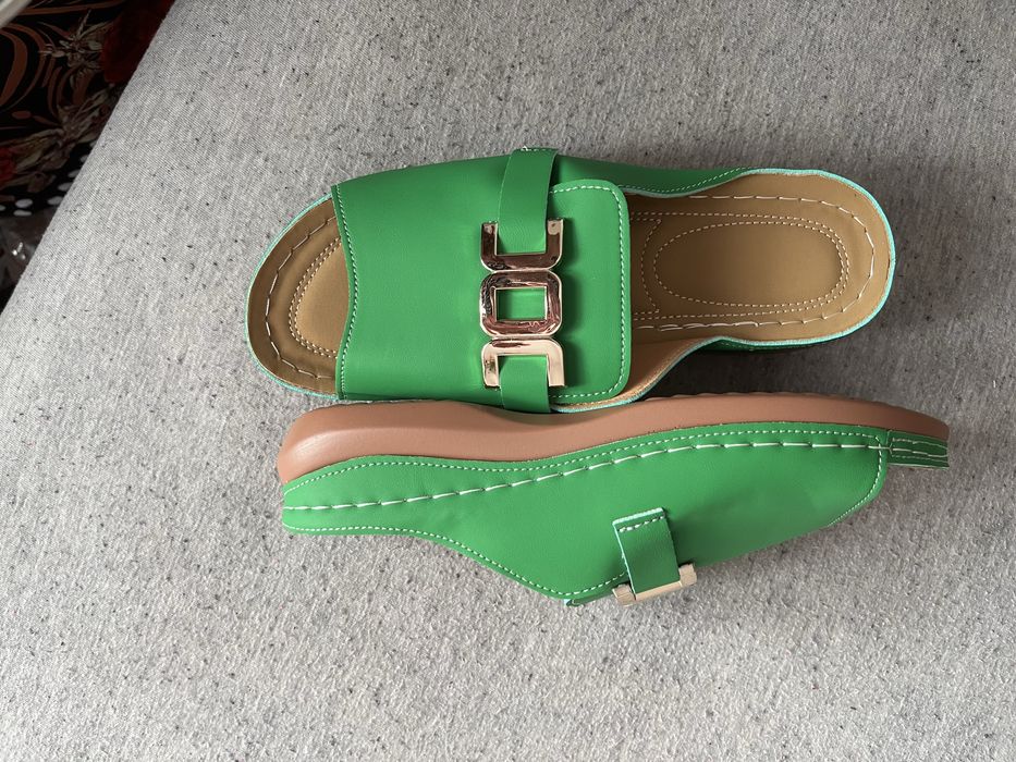 Zielone klapki damskie 26,5 cm